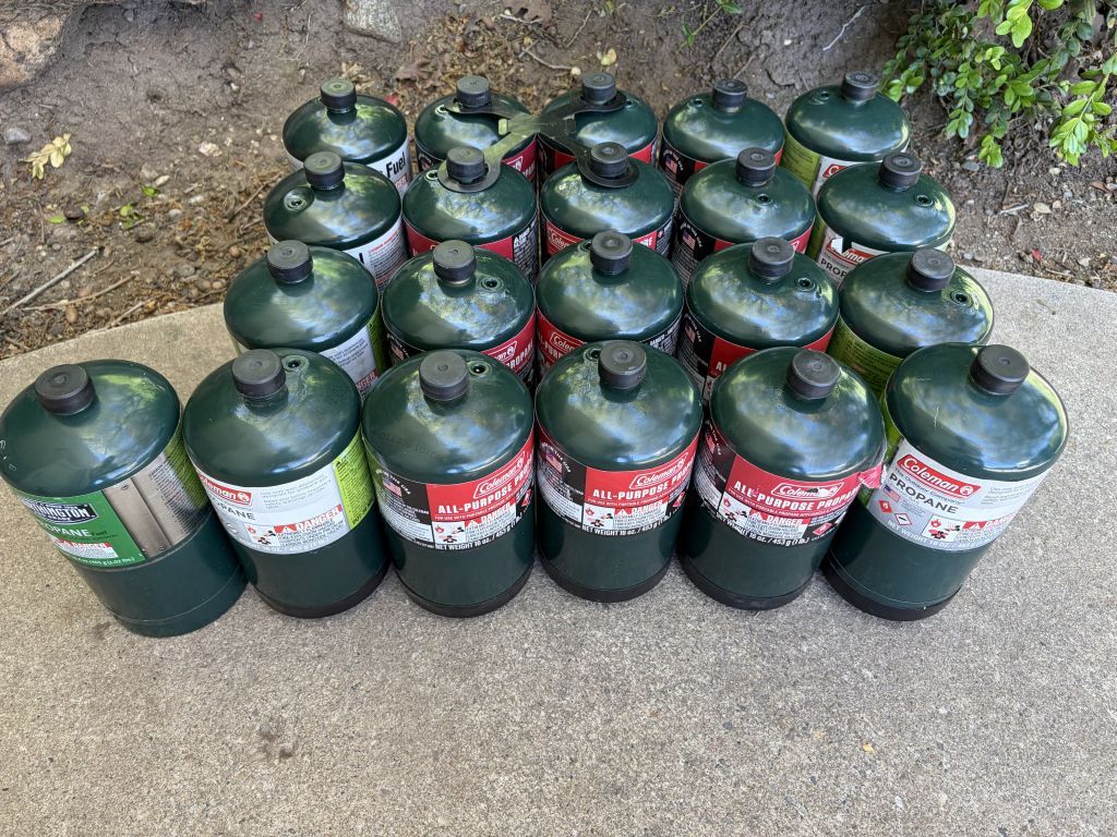 FULL Coleman type All-Purpose Propane LP Gas Fuel 1LB Tanks/Canisters/Cylinders