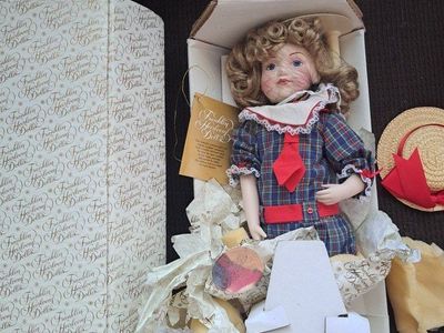 Brand new Franklin Heirloom Doll
