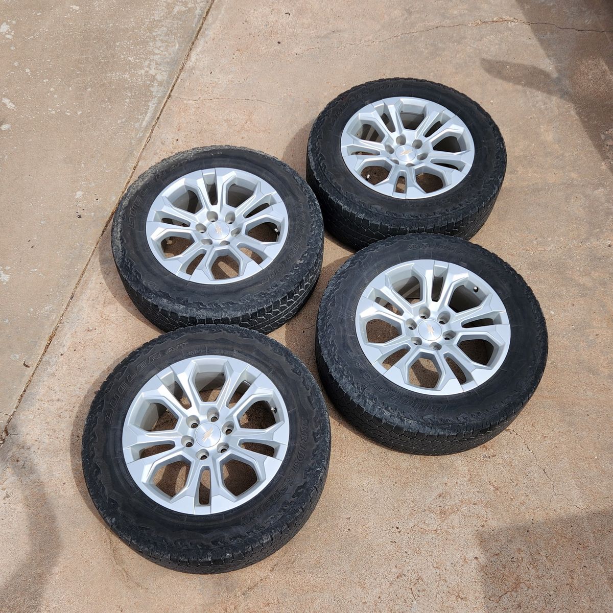 Chevy take offs 275/60r20