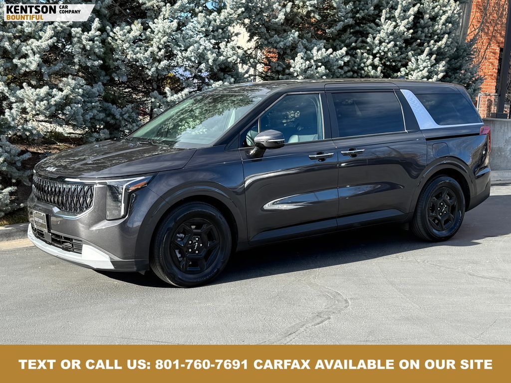 2025 Kia Carnival LXS