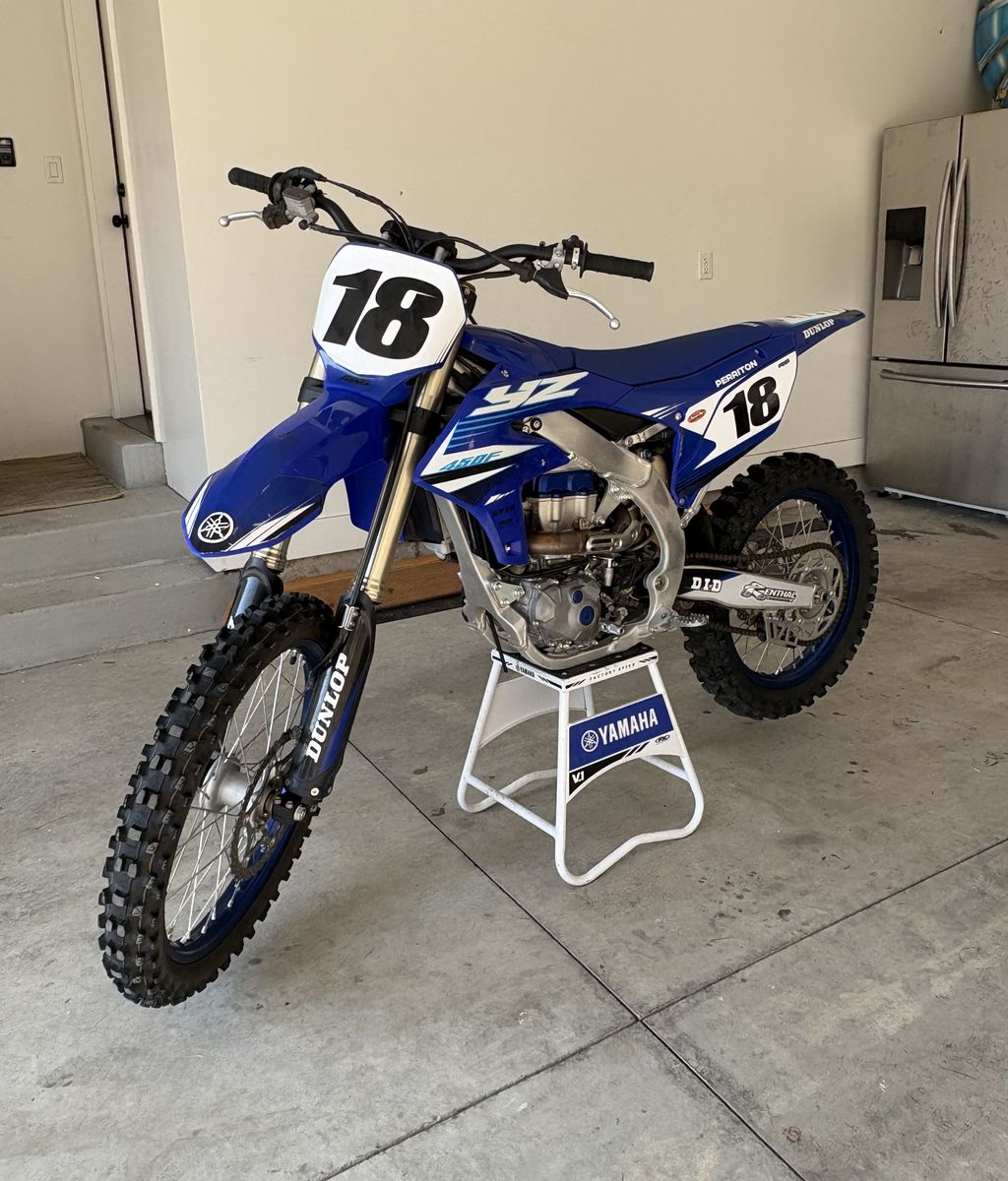2025 Yamaha YZ450F - Excellent Condition