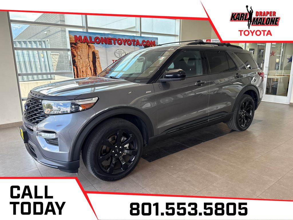 2023 Ford Explorer ST-Line