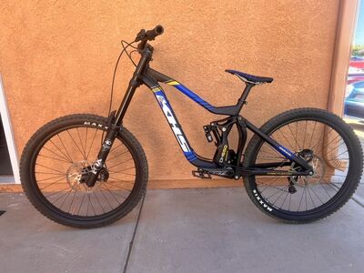 KHS Large 650 Pro gravity DHbike