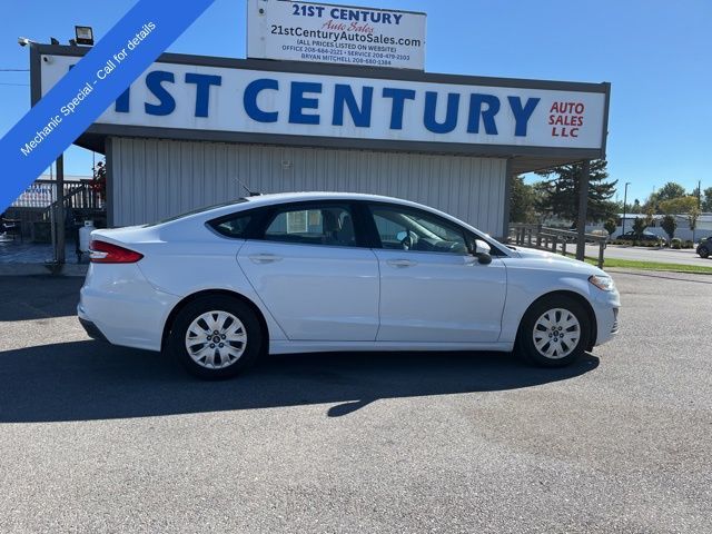 2019 Ford Fusion S