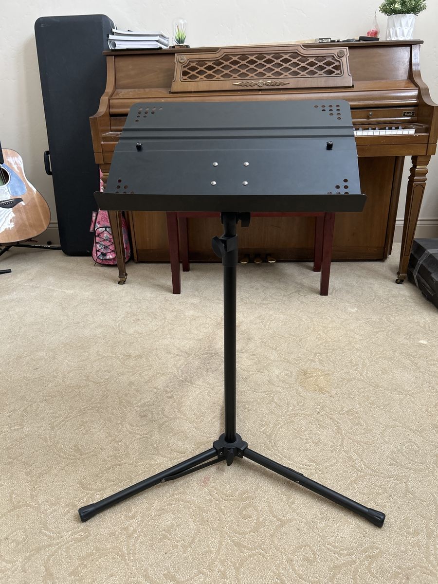 Music stand
