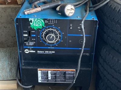 Miller DialArc 250 stick welder AC/DC