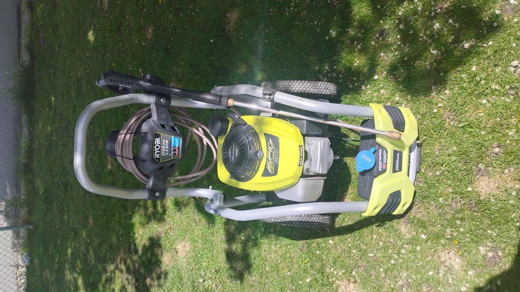 RYOBI Honda pressure wash