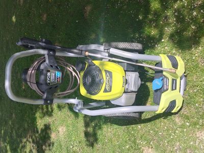 RYOBI Honda pressure wash