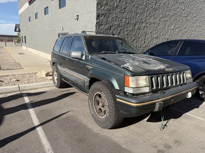 Jeep Grand Cherokee Limited V8 - Project Vehicle / Parts