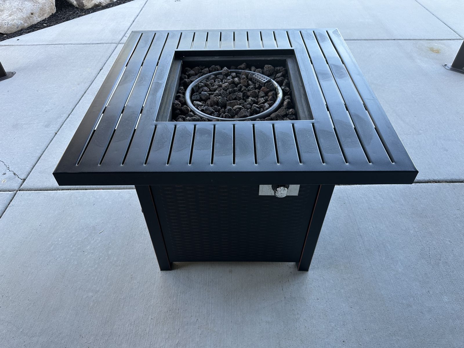 TackLife 50,000 BTU Fire Pit