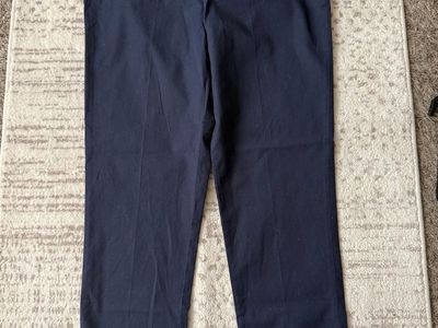 NWT PTOW GUIA Woman’s Navy Pants Italy size 48 195