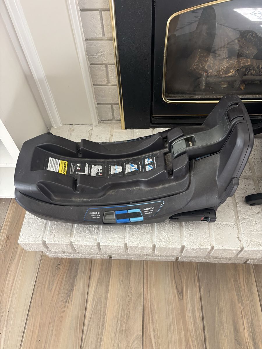 Car seat base
