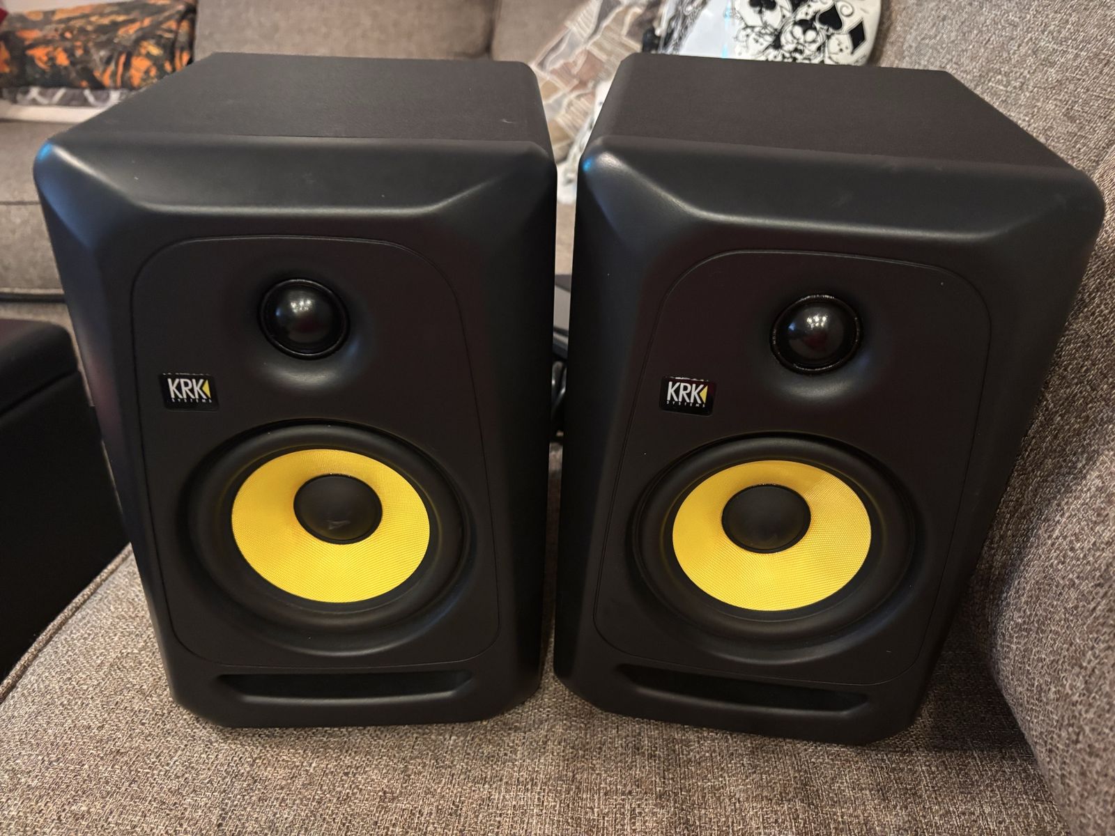 Brand New Krk 5 Studio Monitor Speakers