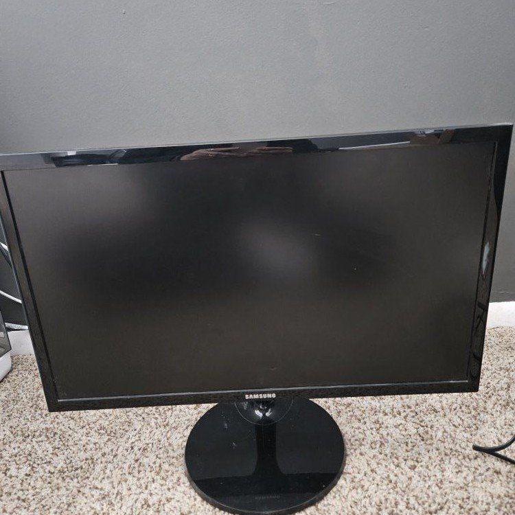 Samsung 21.5" Slim Monitor