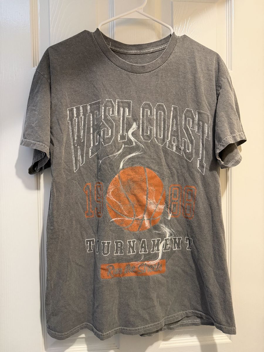 Pacsun West Coast 1996 Basketball Tournament Washed Gray Graphic T-Shirt - Men's Size M