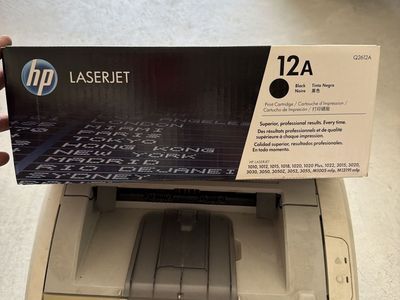Laser Printer and unopened Toner cartridge