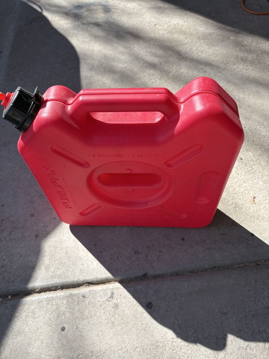 Fuel Pax  1.5 Gallon Fuel Container