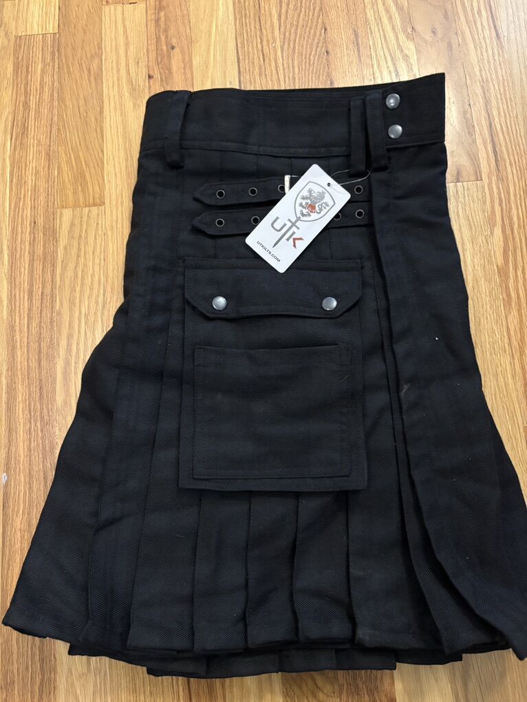 UT Kilts Black Watch Tartan Utility Kilt 48 in New