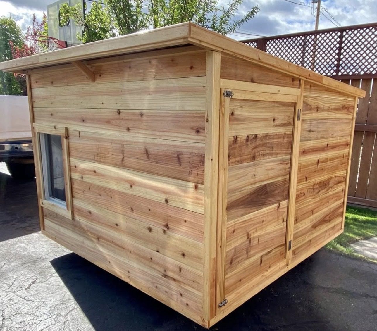 New Solid Wood XXL Dog House