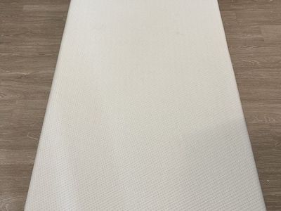 Zinus Green Tea Memory Foam Mattress and zinus box spring (Twin)