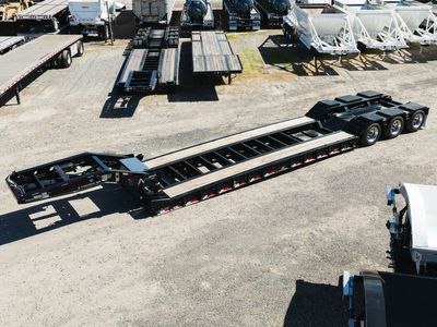 2025 Alpha HD 110HDG-SF Trailer