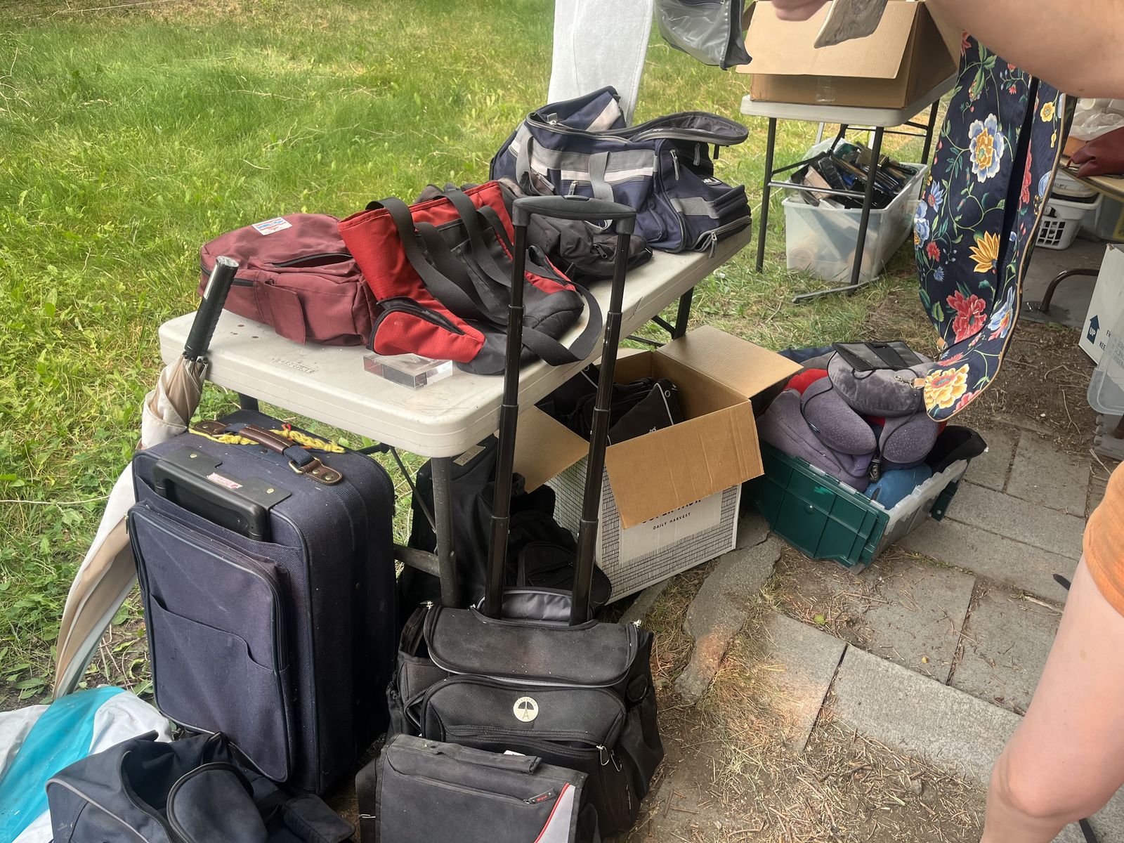 Travel bags bulk sale!