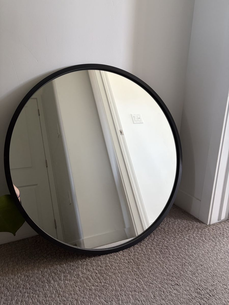 30 inch Round Wall Mirror