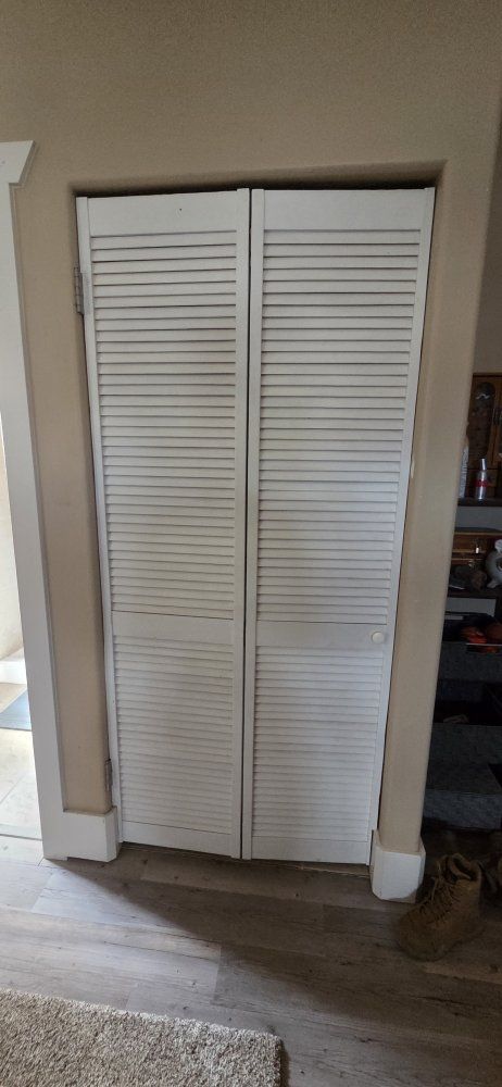 White Louvered Bifold Closet Doors