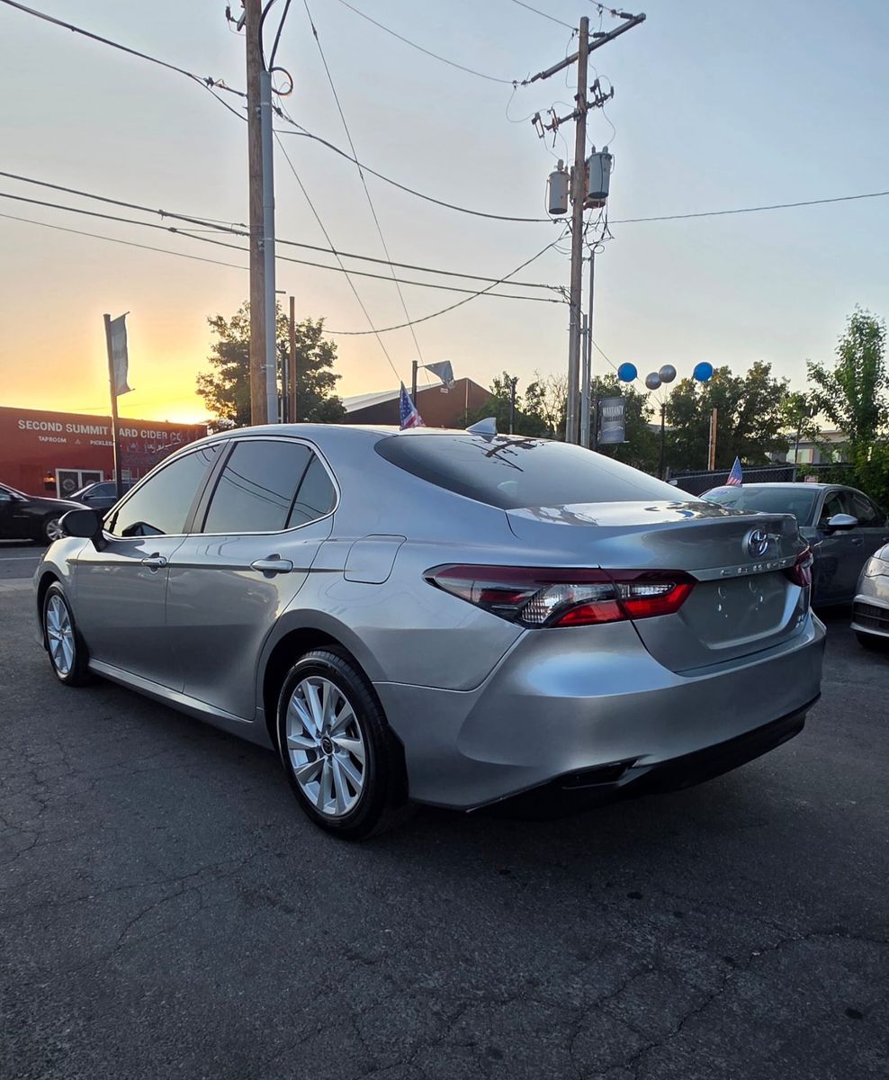 2021 Toyota Camry LE