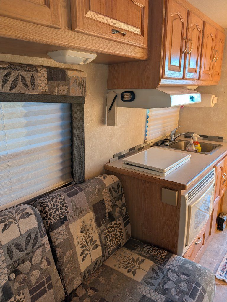 Main image 12