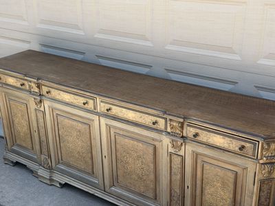Vintage Traditional Credenza / Sideboard – Solid Wood with Burl Wood & Inlay