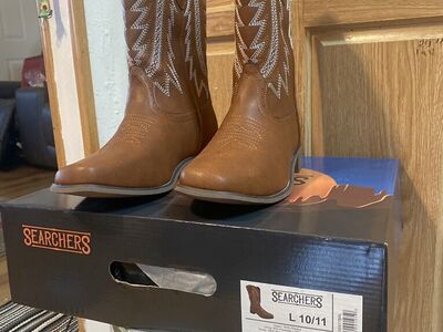 New Boots Comboys Campiranes Size 10/12 In