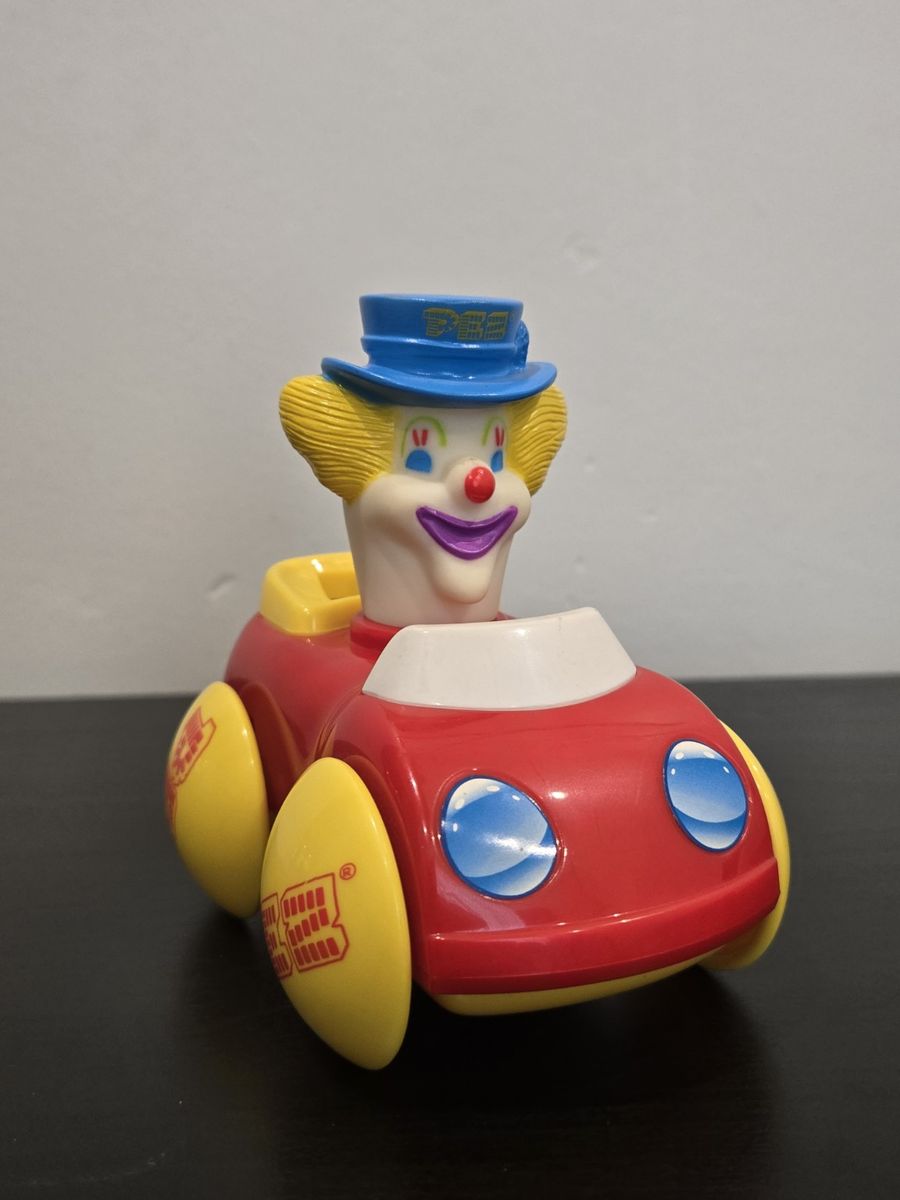 PEZ Clown Car Toy - Vintage Style PEZ Collectible