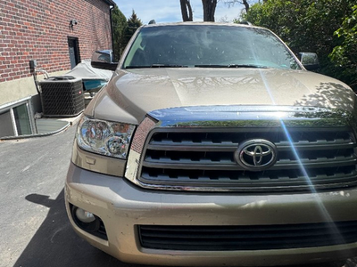 2008 TOYOTA SEQUOIA Limited