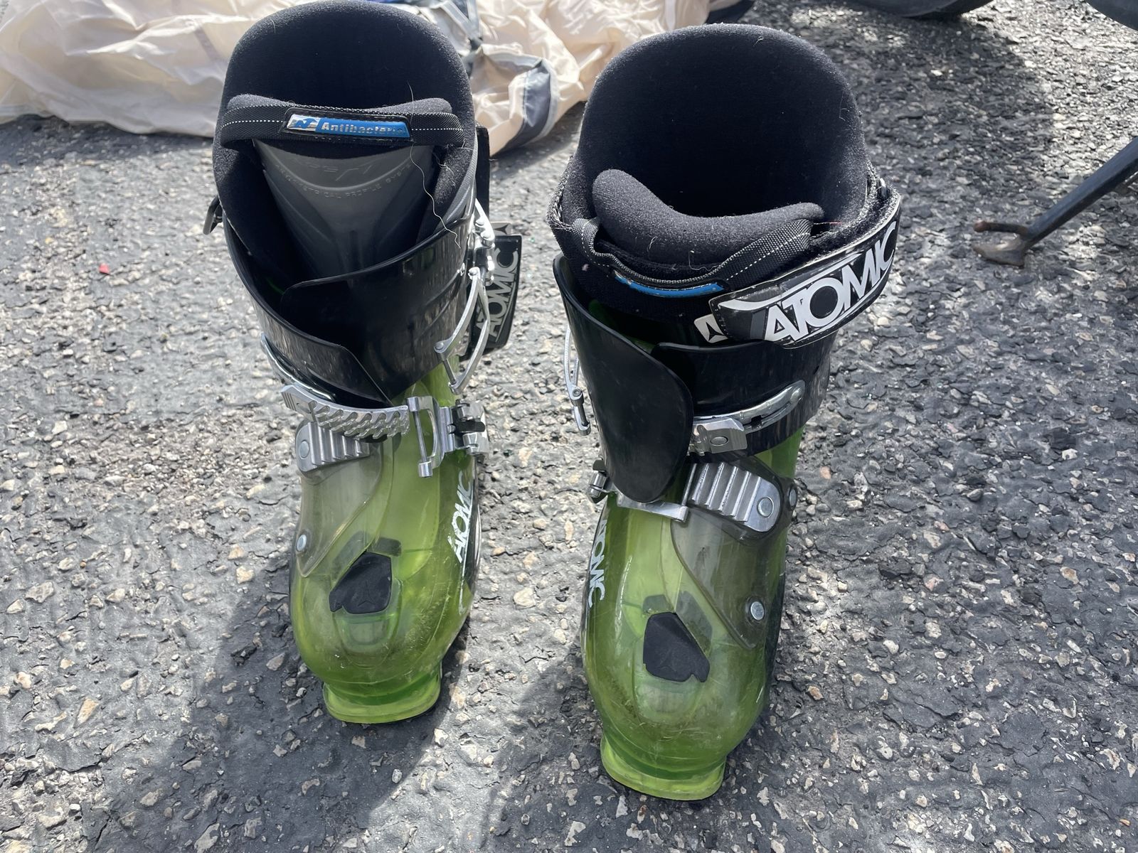 28.5 Ski Boots