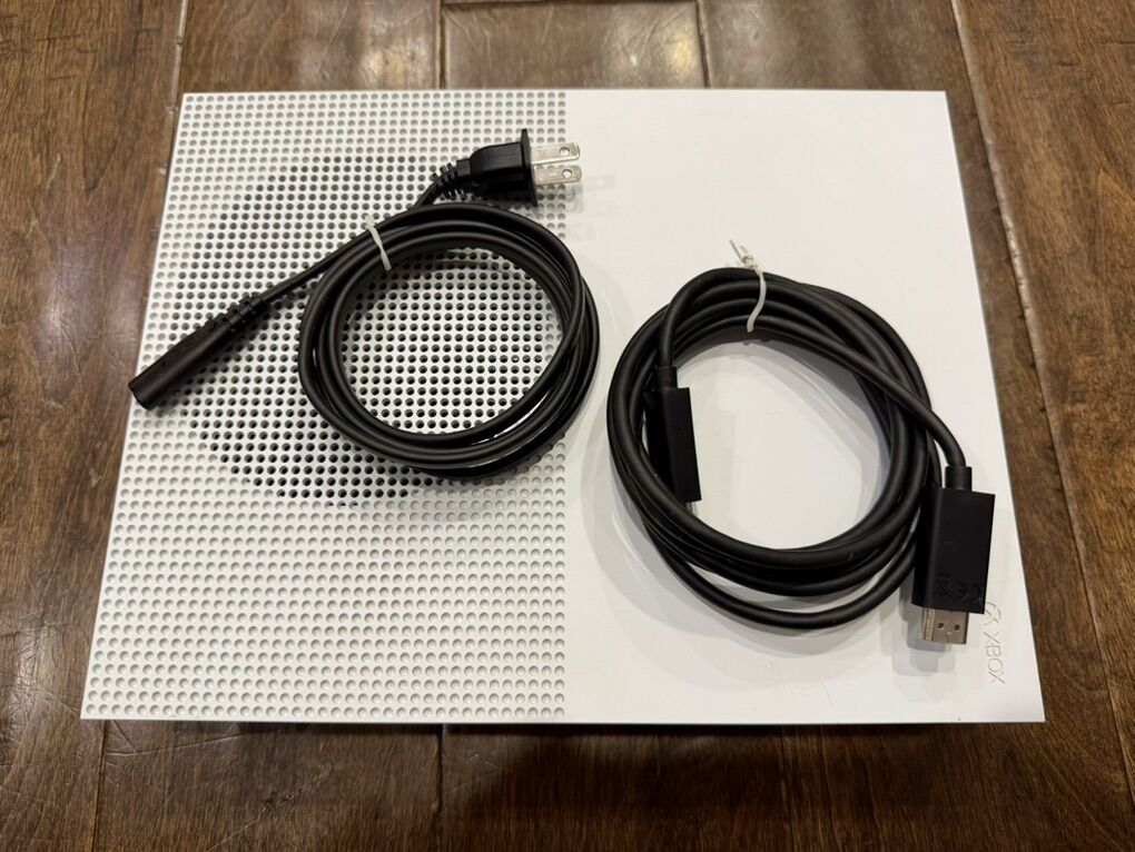 Xbox One 500GB – Perfect Condition