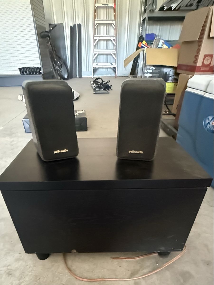 Polk Audio RM6000 2.1 Speaker System (Subwoofer & 2 Satellite Speakers)