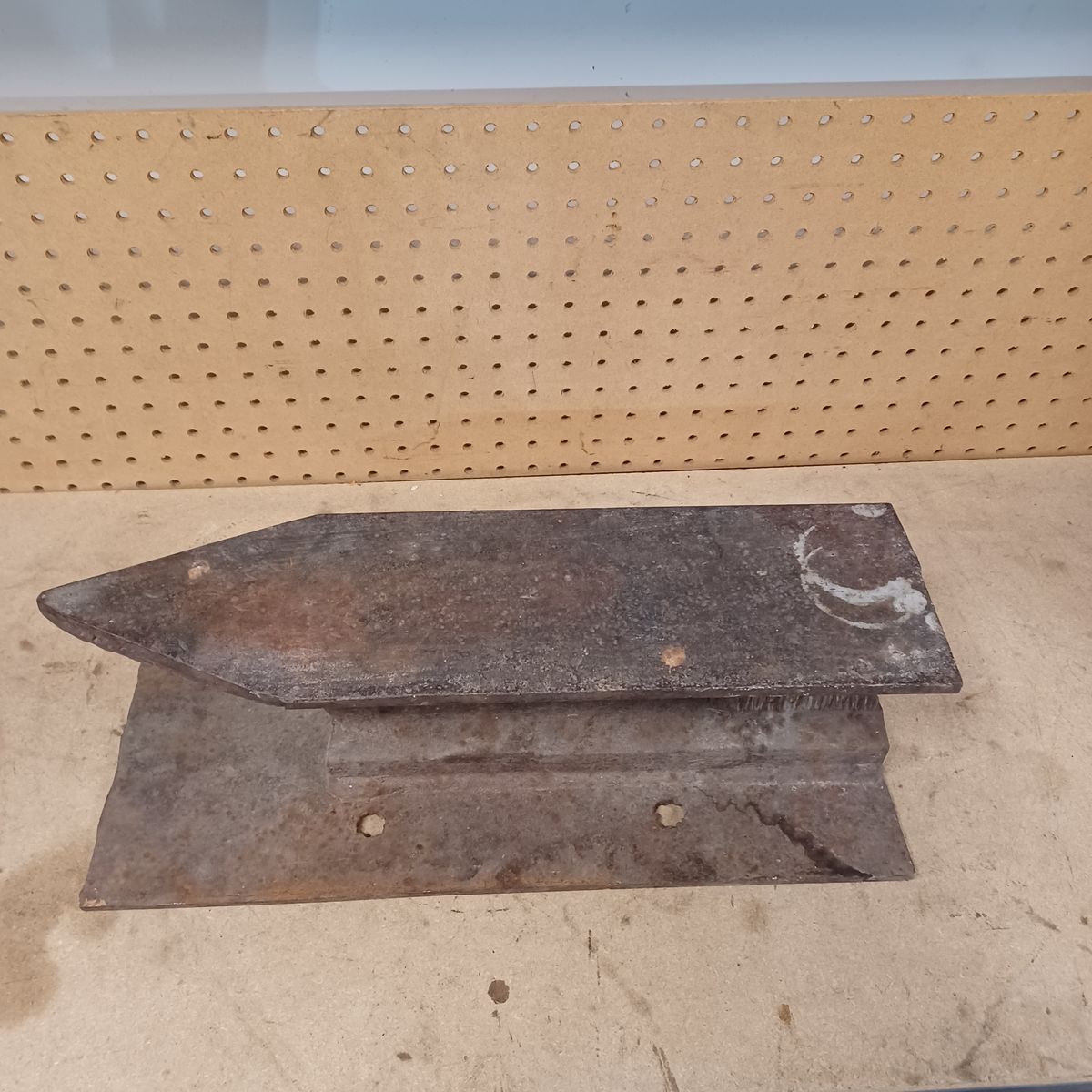 Main image 3