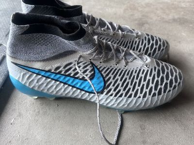 Nike Magista Obra Soccer Cleats