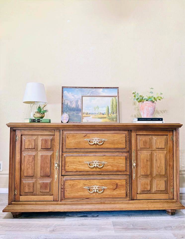 Vintage Stanley Solid Wood Buffet Credenza Console Dresser | Vintage Stanley Credenza Buffet