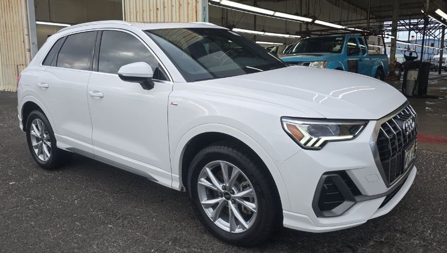 2023 Audi Q3 quattro S line Premium 45 TFSI
