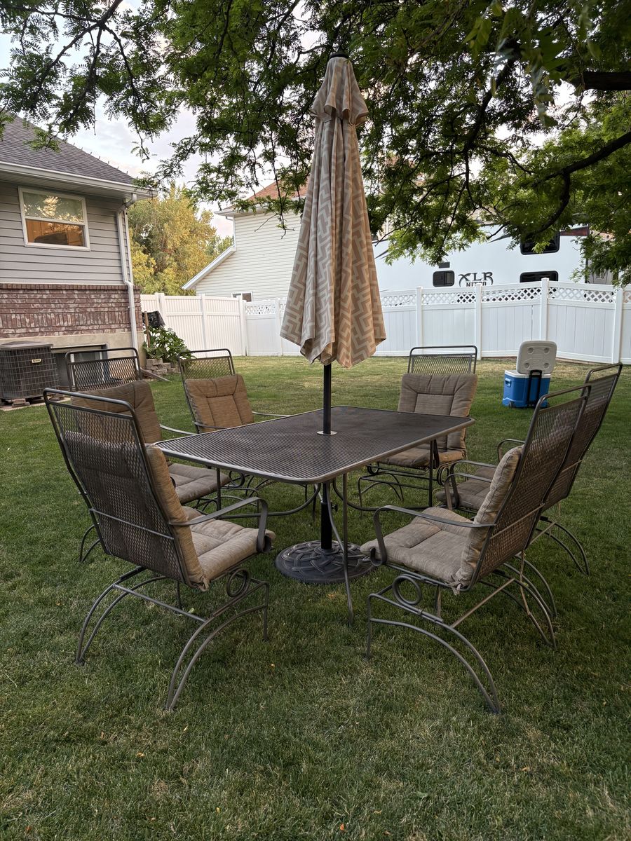 Outdoor Dining Set