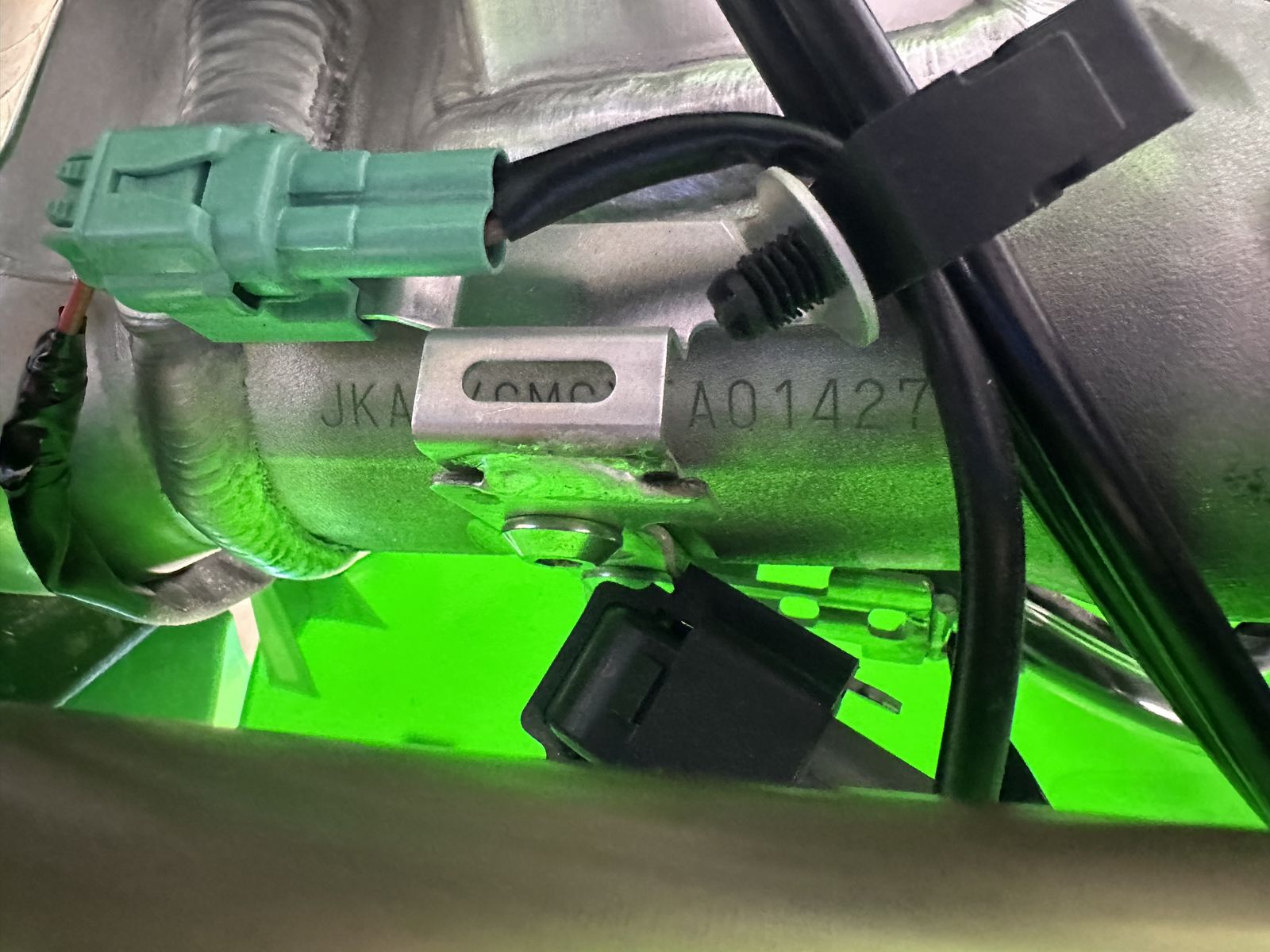 Main image 6