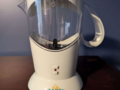 Cocomotion machine by Mr Coffee.