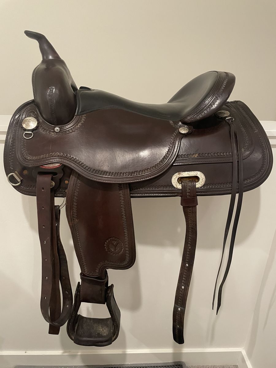 Circle Y Park & Trail, flex-lite, 17", semi-quarter horse bars