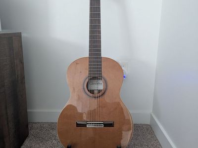 Cordoba Iberia series F7 Paco flemanco guitar
