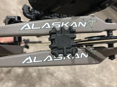 Bear Alaskan xt