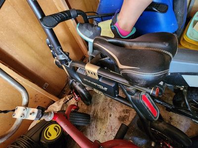 SwagCycle by Swagtron Electric Folding Bike E-Bike Portable Commuter
