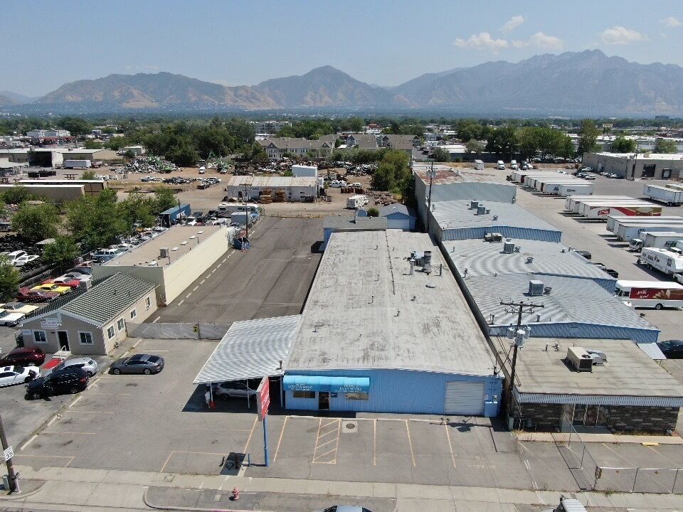 Industrial Warehouse with Yard in South Salt Lake