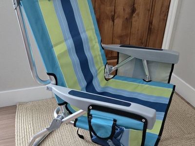 Set of 2 Beach Chairs